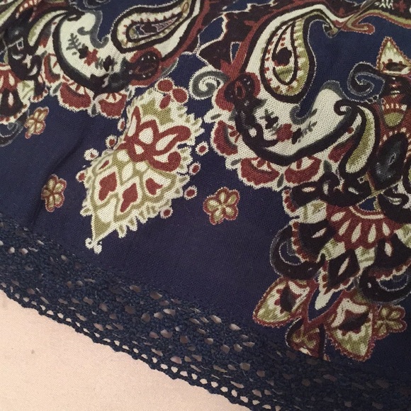 ✨ NWT Off the Shoulder Boho Floral Top - Picture 7 of 8